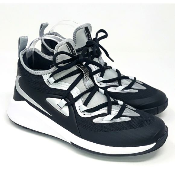 Nike Grade School Future Court 2 Youth 5.5 / Women's 7 - Picture 2 of 9